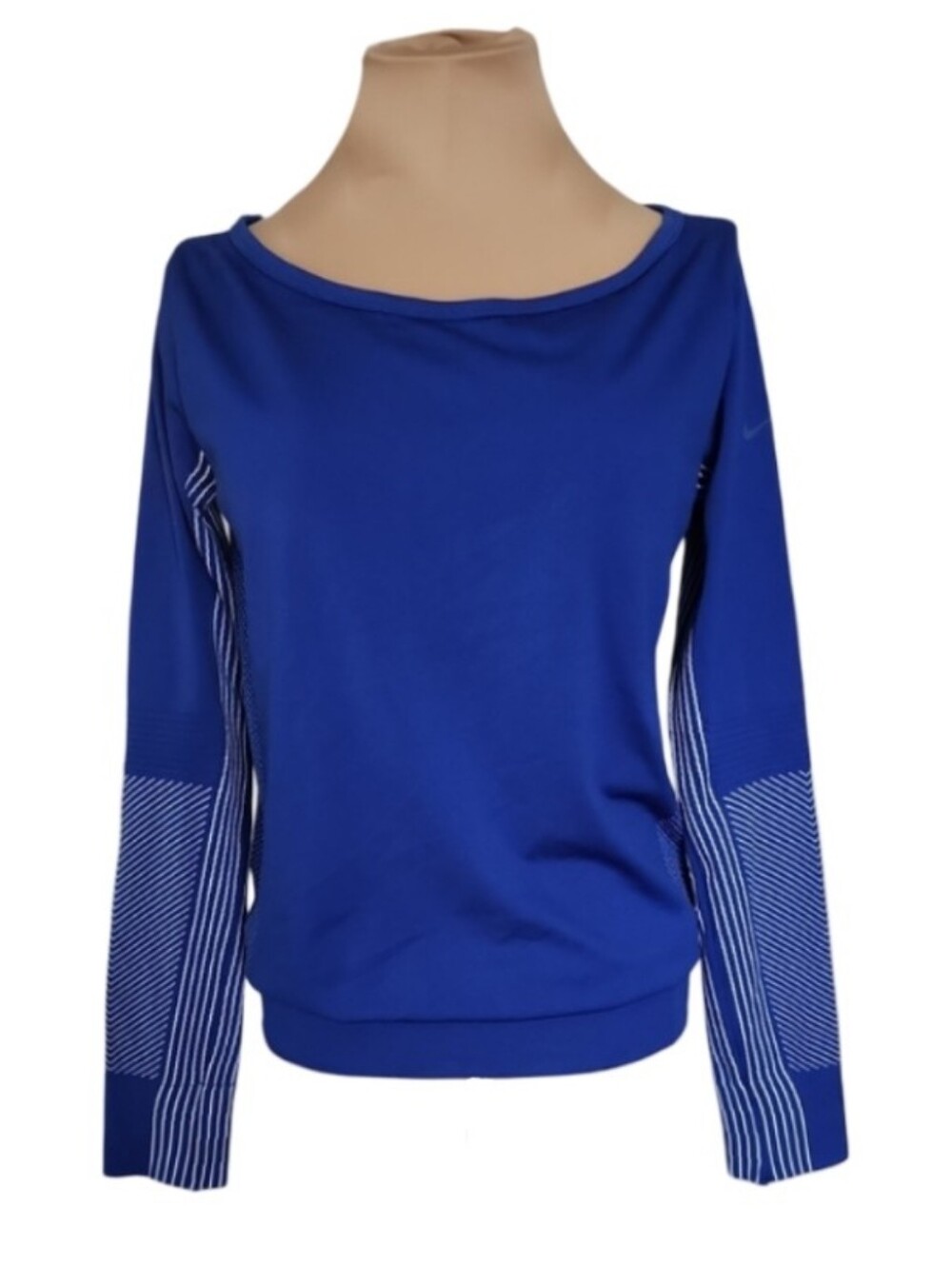 Nike Dri-FIT Stay Cool NWOT Blue Long Sleeve Running Top Small Athletic Pullover